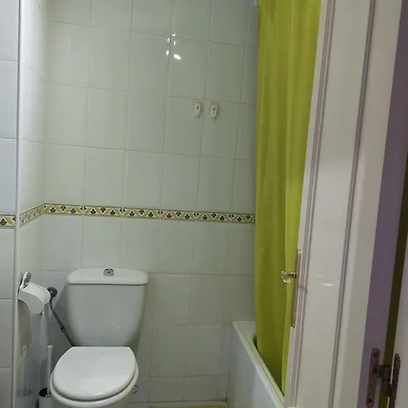 Apartment Moderno Internet Y Aparcamiento Gratis